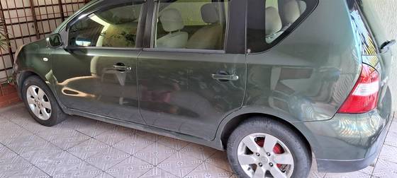NISSAN LIVINA 1.6 SL 16V FLEX 4P MANUAL